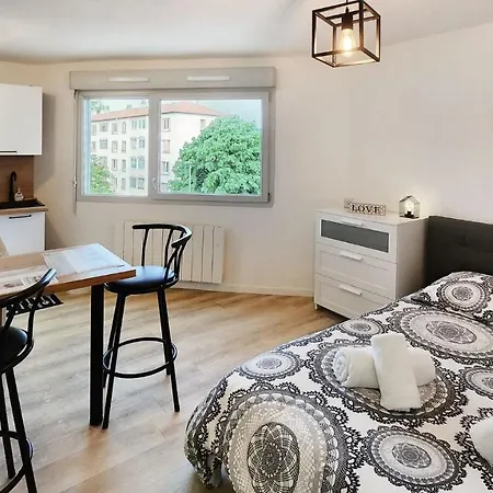 아파트 Cosy Elegant